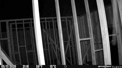 Camera image at 21:18 PST